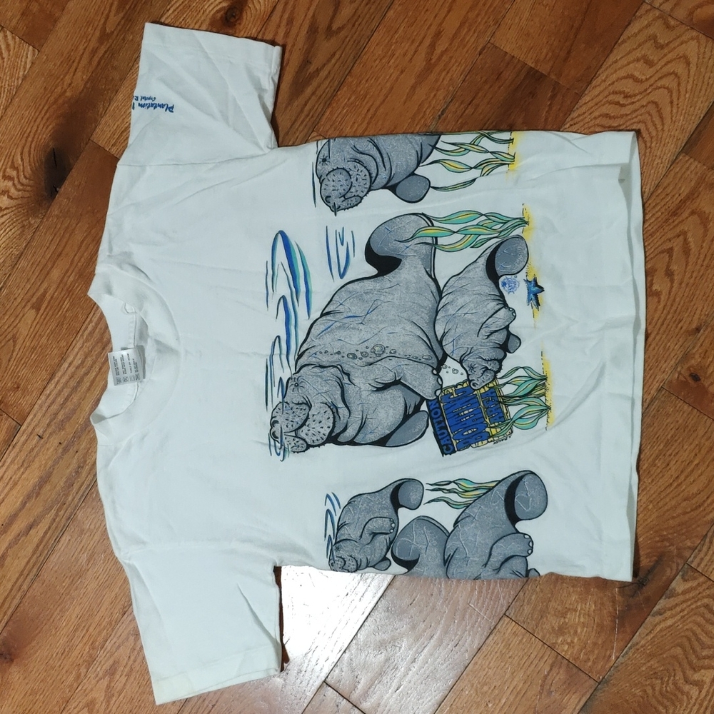 ⛵90s Vintage Plantation Inn Marina shirt🦭